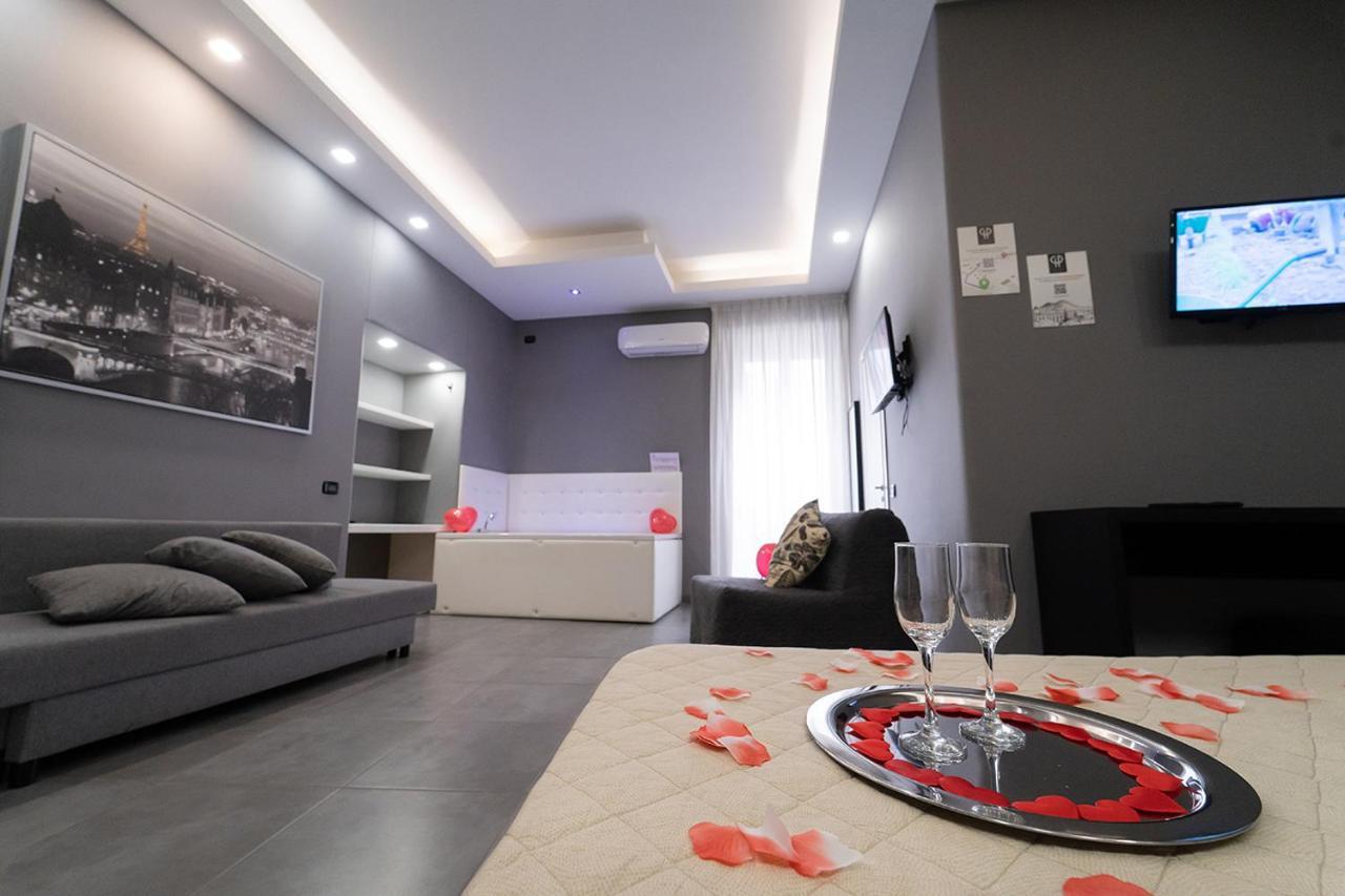 Royal House Napoli Centro, By Clapa Group Nápoles Exterior foto